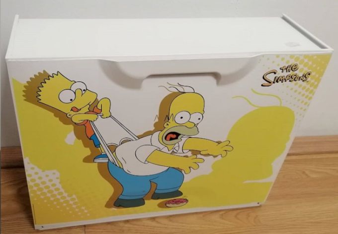 ΠΑΠΟΥΤΣΟΘΗΚΗ ΠΛΑΣΤΙΚΗ ΣΥΝΑΡΜ-ΝΗ SIMPSONS 51X41