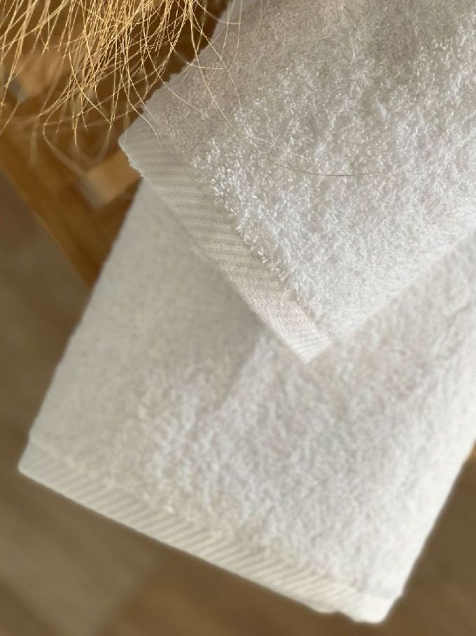 ΠΕΤΣΕΤΑ ΠΡΟΣΩΠΟΥ 50Χ90 ARIS 550GSM (ΕΚΠΤ.-15% 12ΑΔΑ) PALAMAIKI